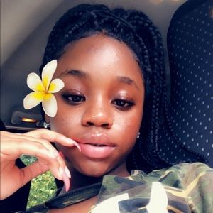 Meet your Posher, Janae